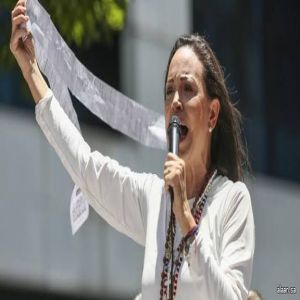 الفنزويلية ماريا كورينا ماتشادو تفوز بجائزة نوبل للسلام
