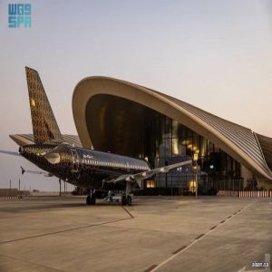 وصول أول رحلة أوروبية مباشرة إلى مطار "البحر الأحمر الدولي"