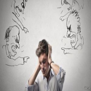 الحديث السلبي مع النفس يسبب تراجعاً في الذاكرة والمرونة المعرفية