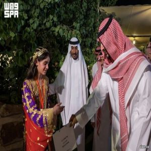 محافظ الطائف يزور "بوليفارد الهدا" ويطّلع على فعالياته الترفيهية